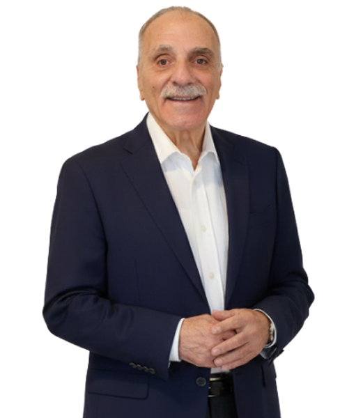 Cress S. Diglio, CII Advisors team member, smiling in a professional suit, representing expert advisory services in mergers and acquisitions.